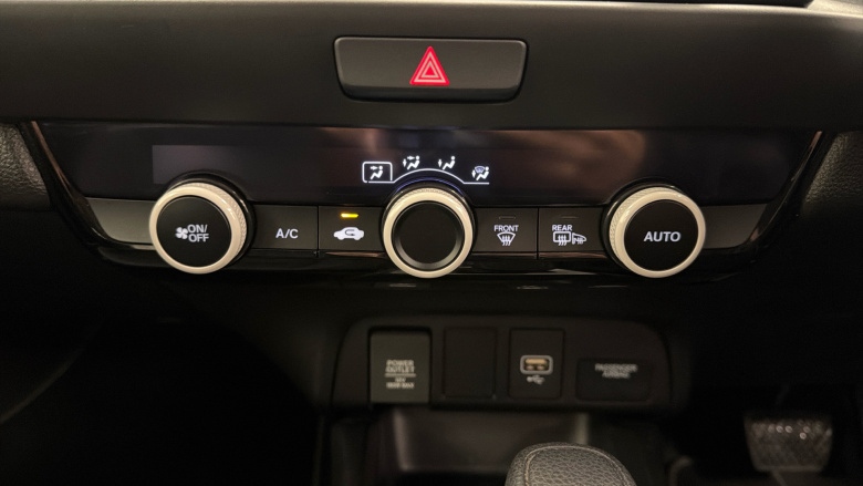 Honda Jazz 1.5 i-MMD Hybrid SE 5dr eCVT Hybrid Hatchback